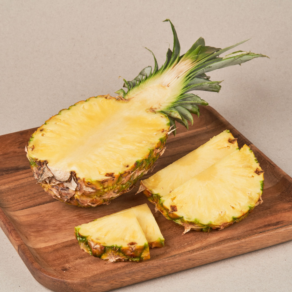 Pinya extra - meitat