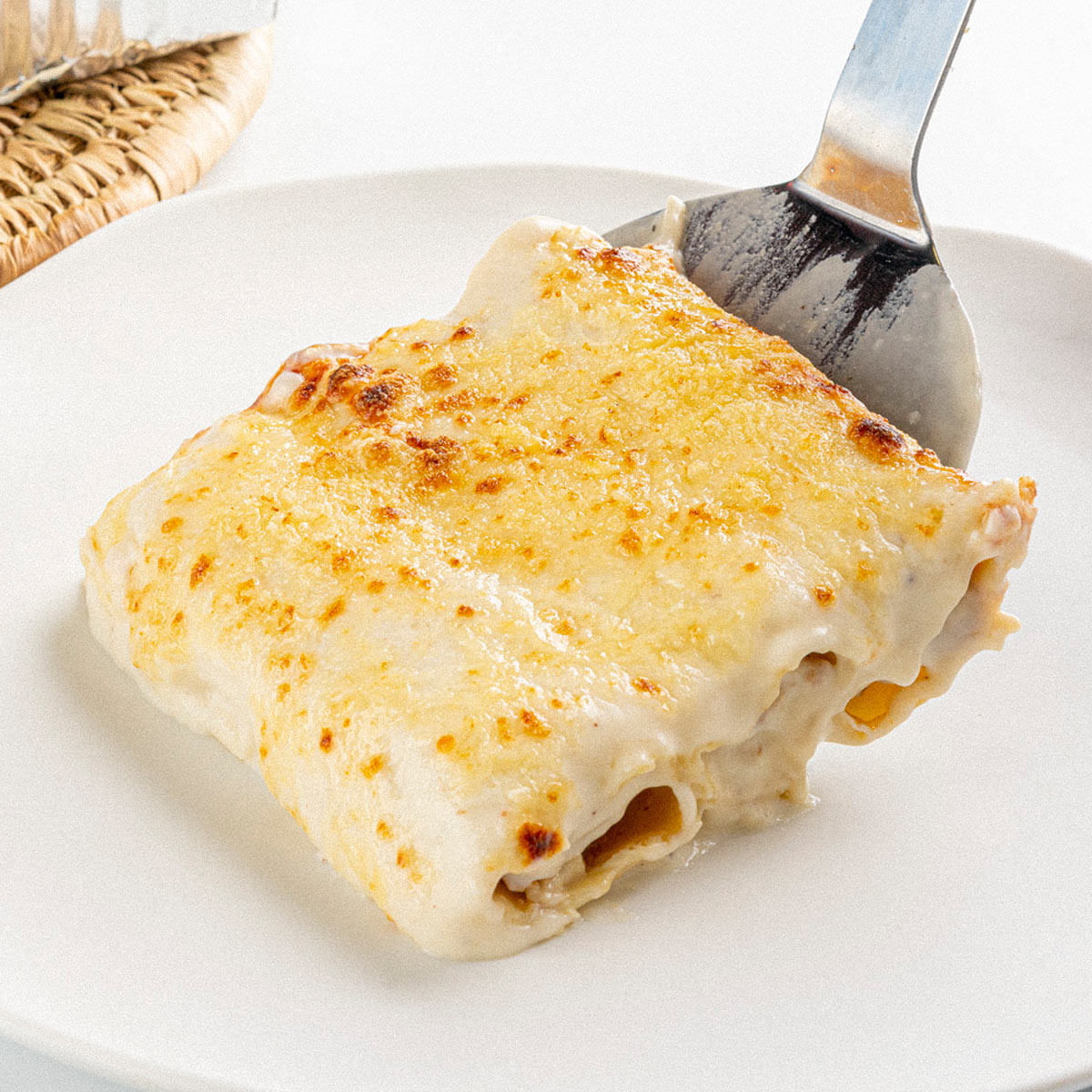 Canelones De Carne Asada Con Bechamel JUBANY 6uds.